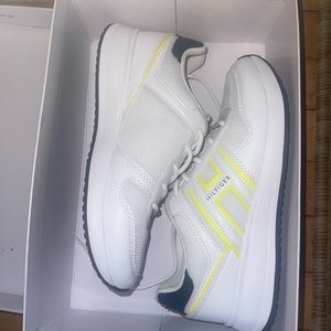 Tommy Hilfiger sneakers